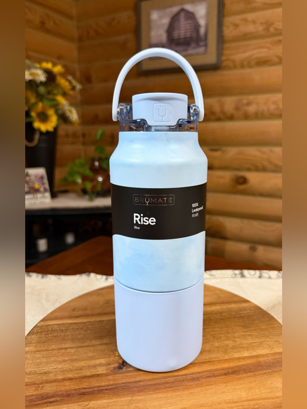 CLOUD BRUMATE Rise 35oz Water Bottle • LEAKPROOF